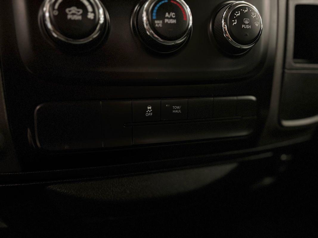 2018 Ram 1500 Express photo 22