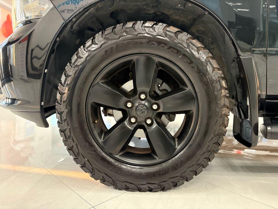 2018 Ram 1500 Express photo 32