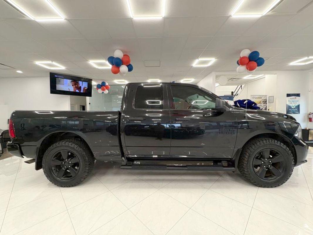 2018 Ram 1500 Express photo 2