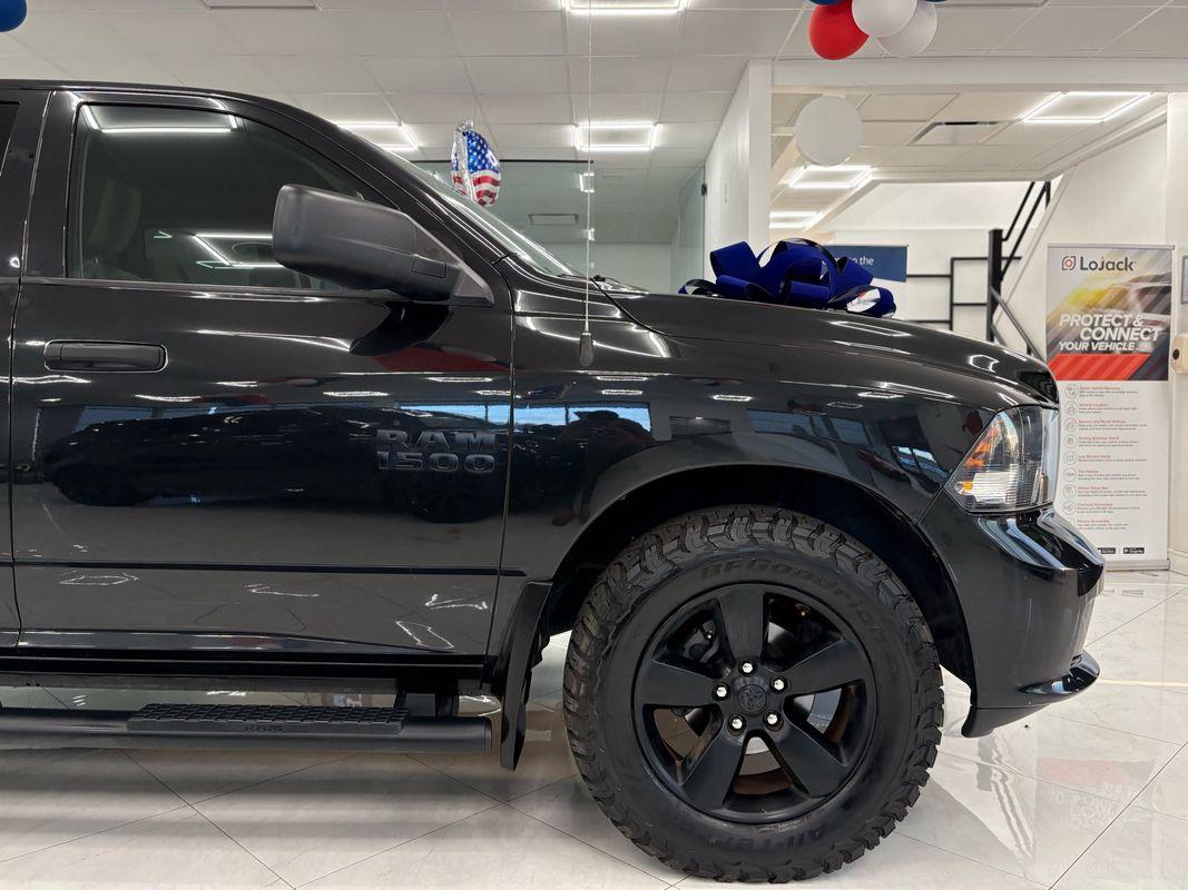 2018 Ram 1500 Express photo 6