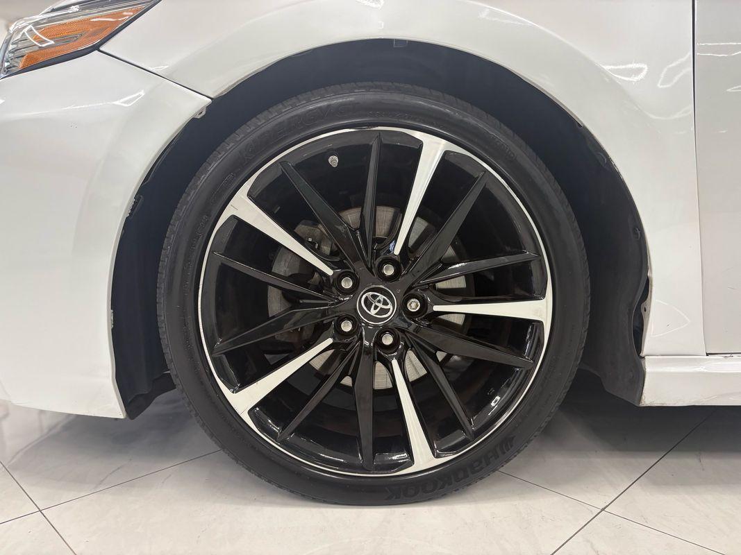 2018 Toyota Camry XSE V6 photo 38