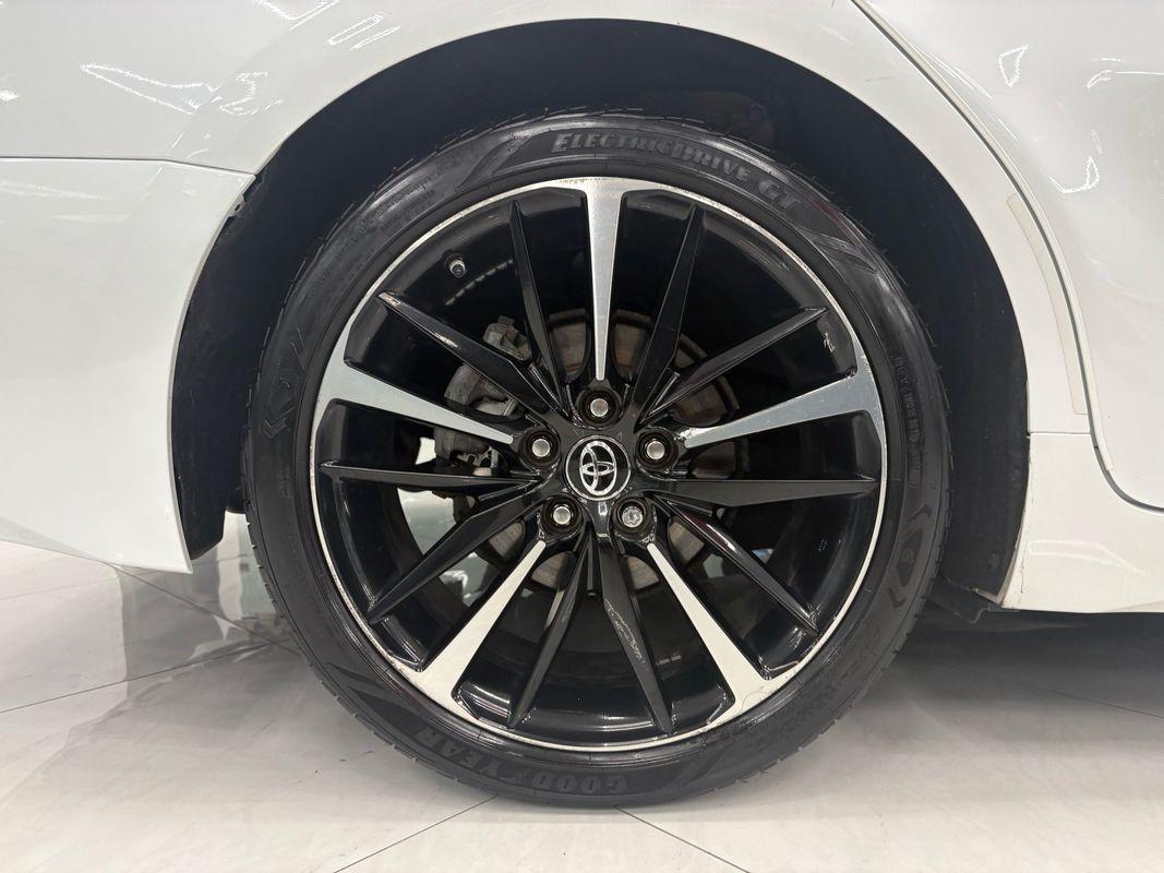 2018 Toyota Camry XSE V6 photo 40