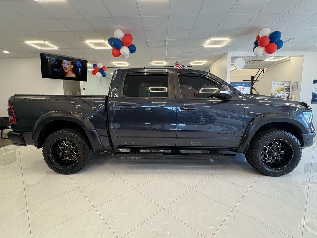 2019 Ram 1500 Rebel photo 3