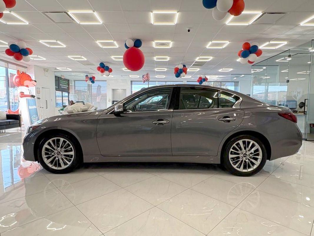 2020 Infiniti Q50 3.0t LUXE photo 4