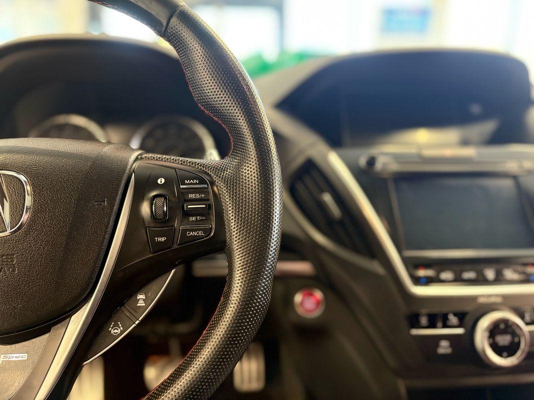 2019 Acura MDX SH-AWD Technology A-Spec photo 18