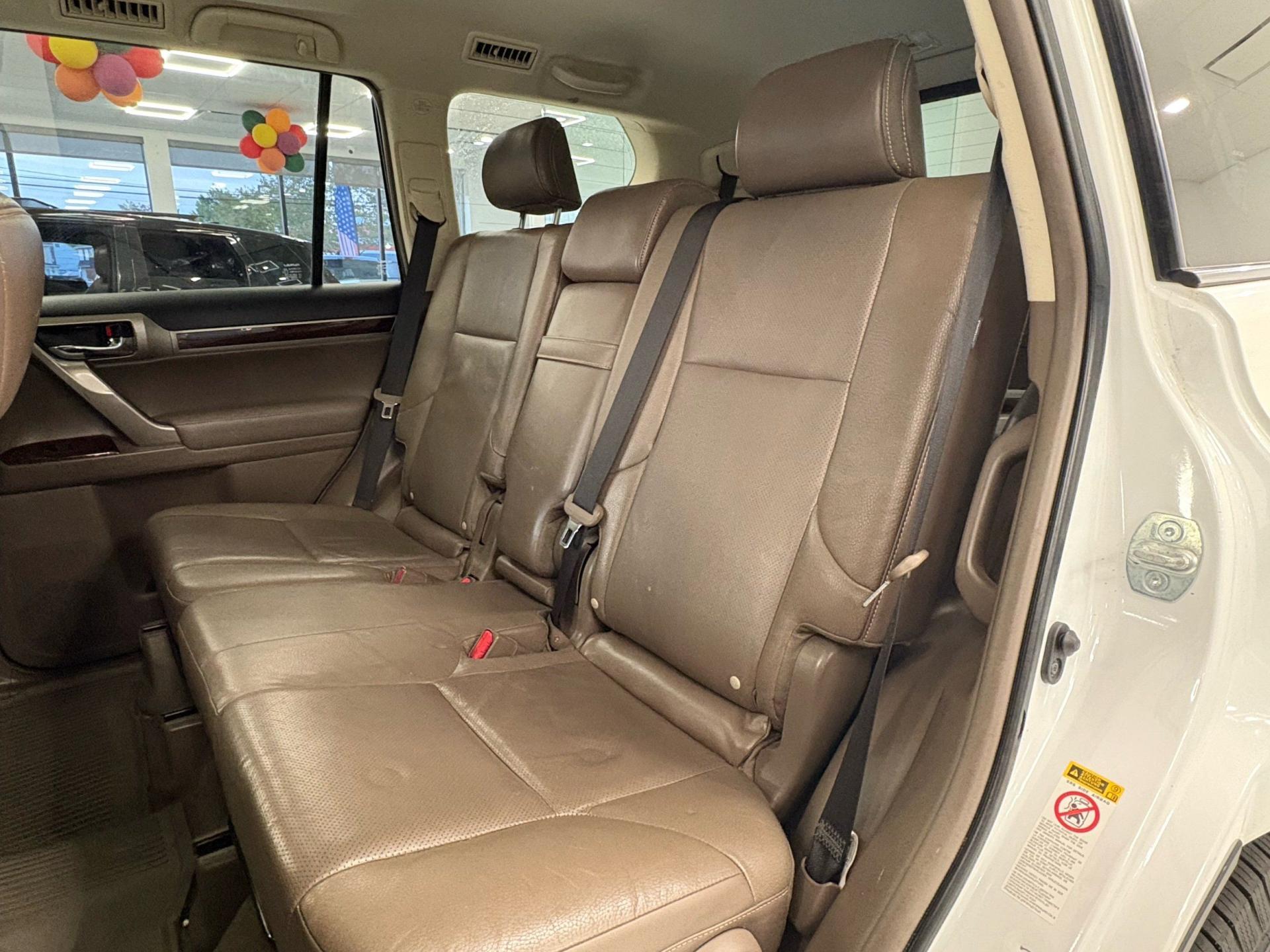 2018 Lexus GX 460 photo 19