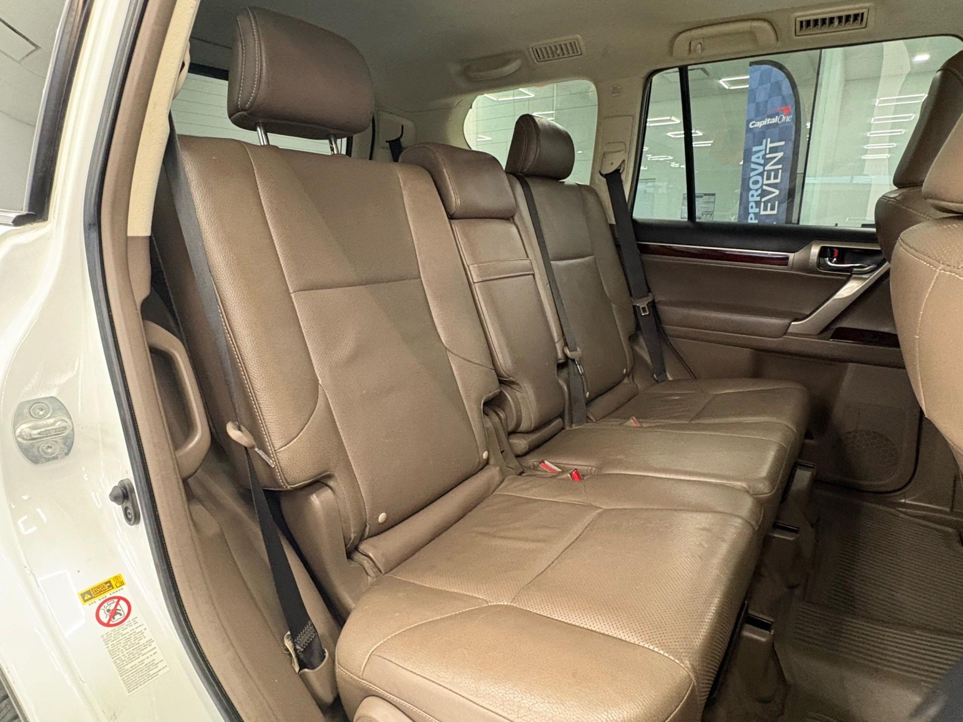 2018 Lexus GX 460 photo 21
