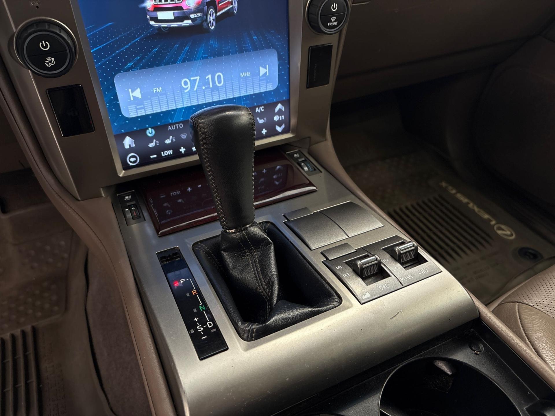 2018 Lexus GX 460 photo 25