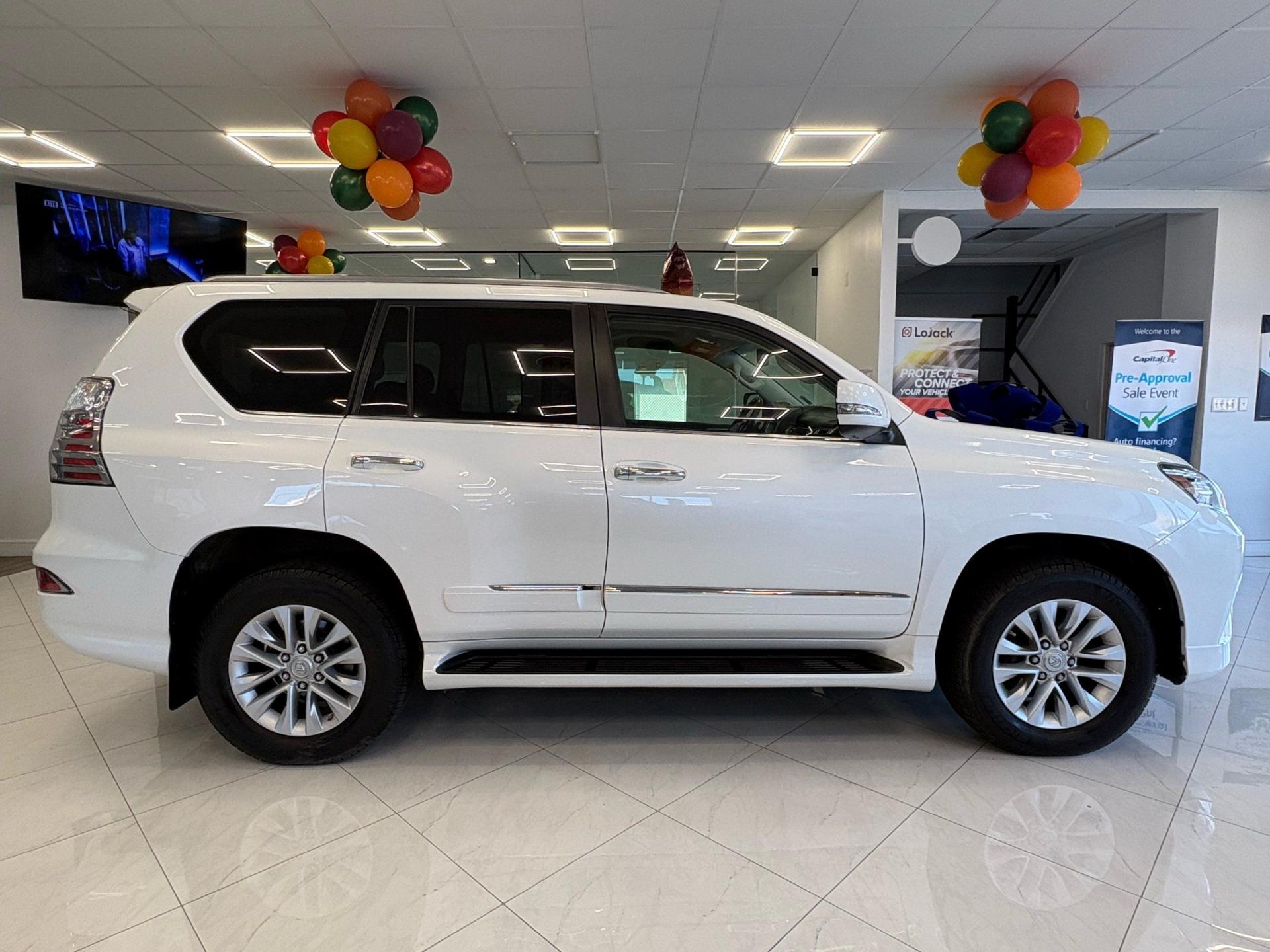 2018 Lexus GX 460 photo 3