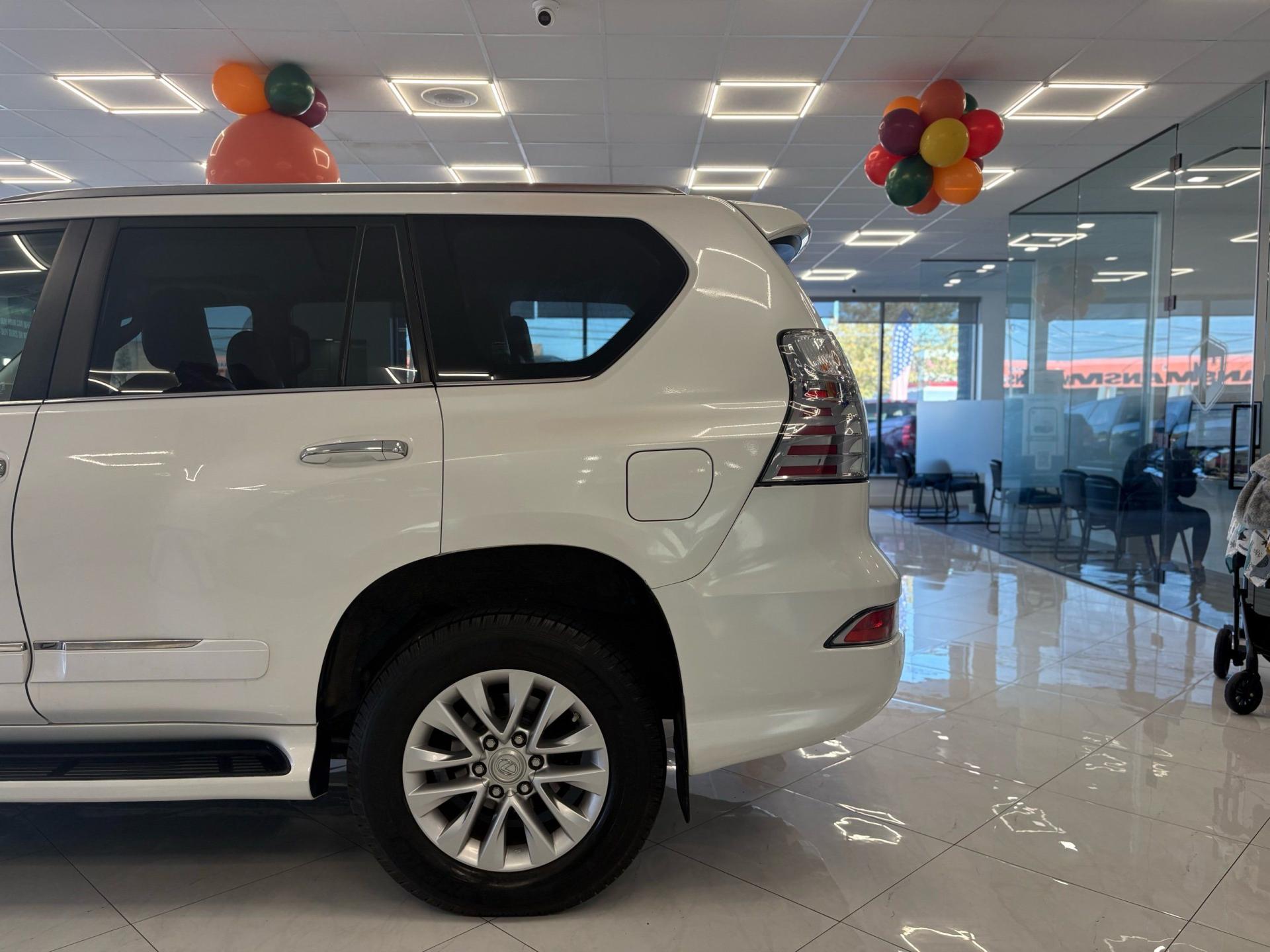 2018 Lexus GX 460 photo 5
