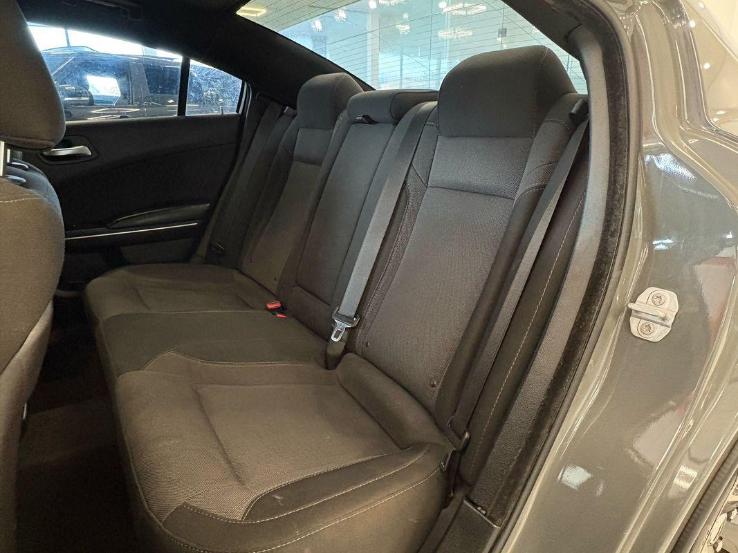 2018 Dodge Charger SXT Plus photo 20