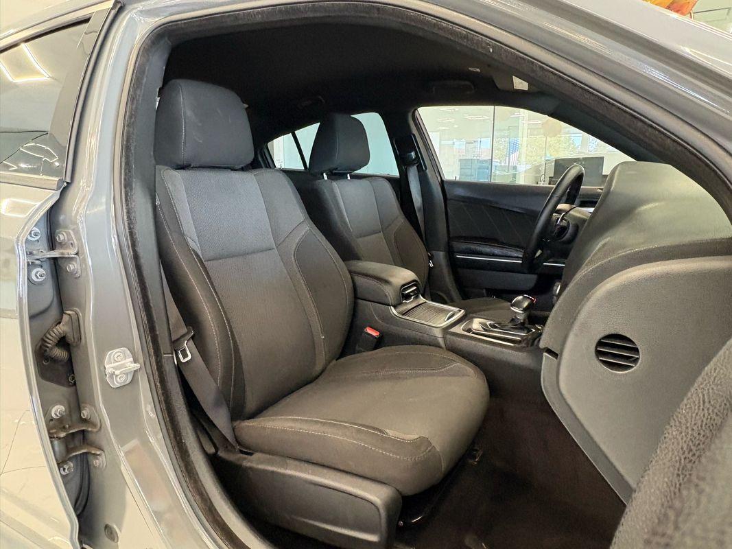 2018 Dodge Charger SXT Plus photo 21