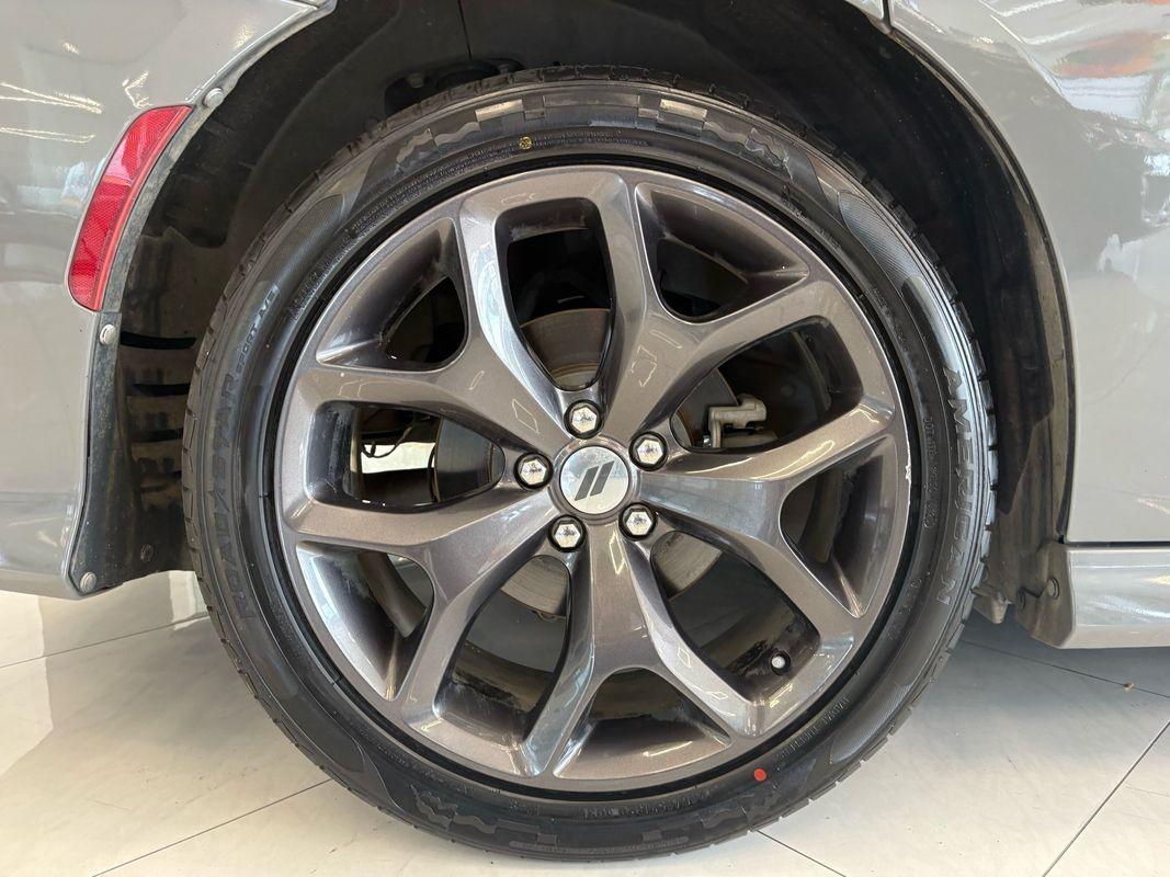 2018 Dodge Charger SXT Plus photo 32