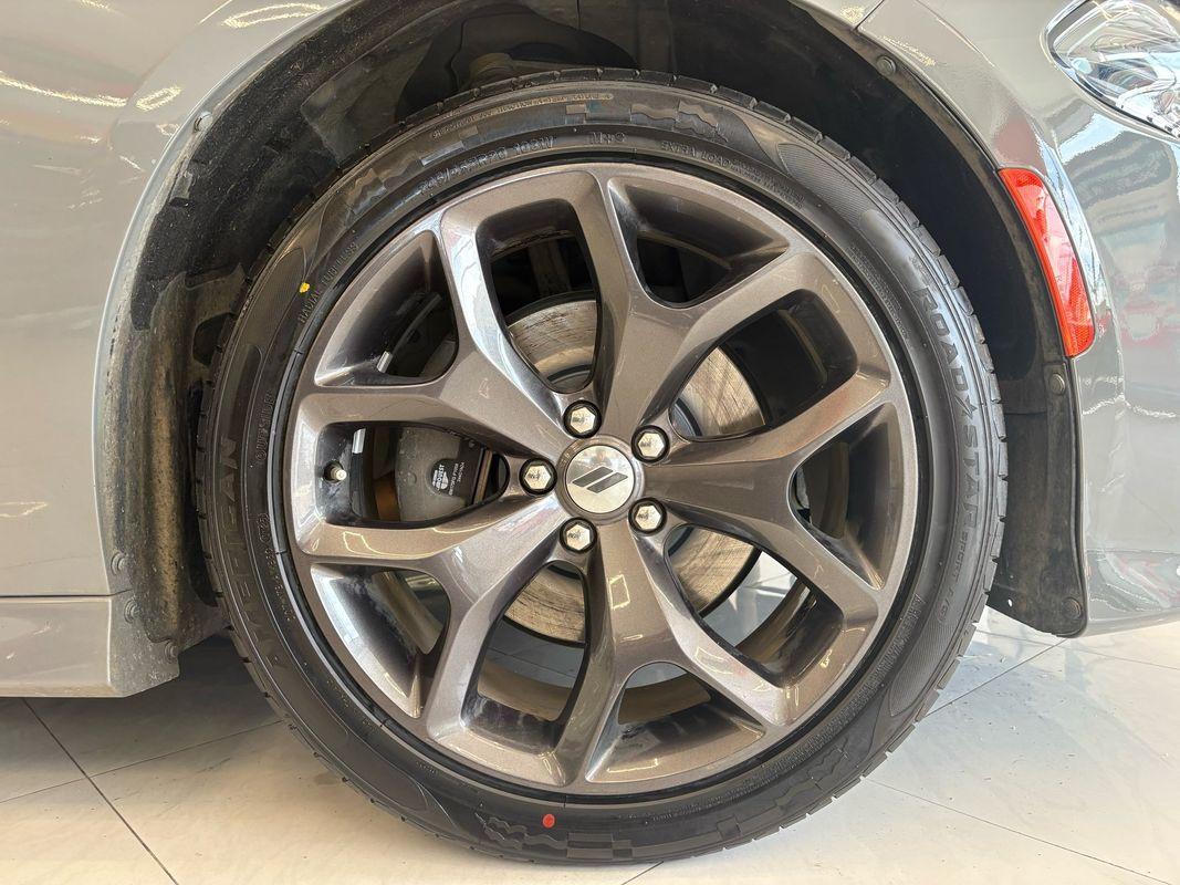 2018 Dodge Charger SXT Plus photo 35