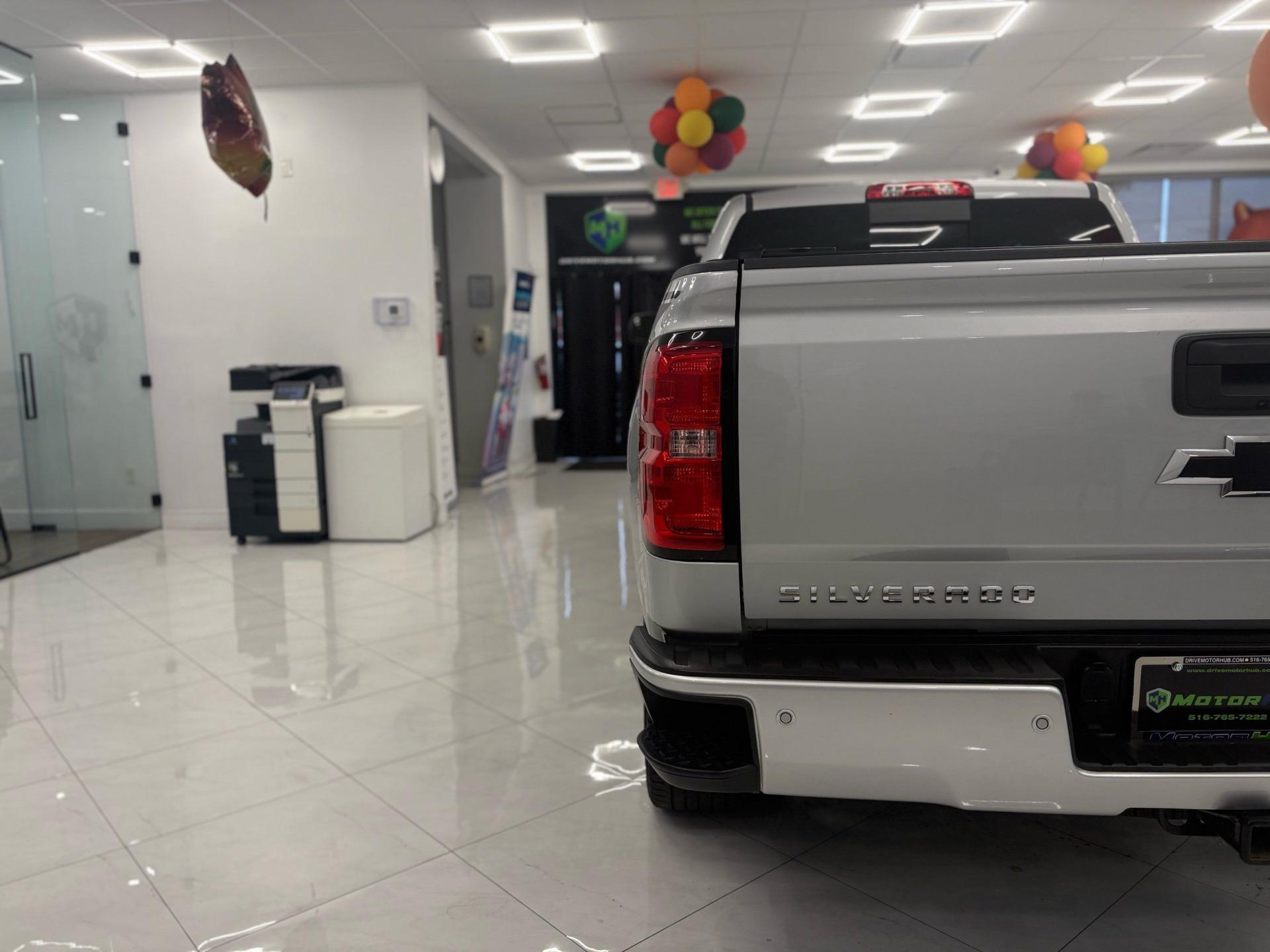 2017 Chevrolet Silverado 1500 LT - Photo 13