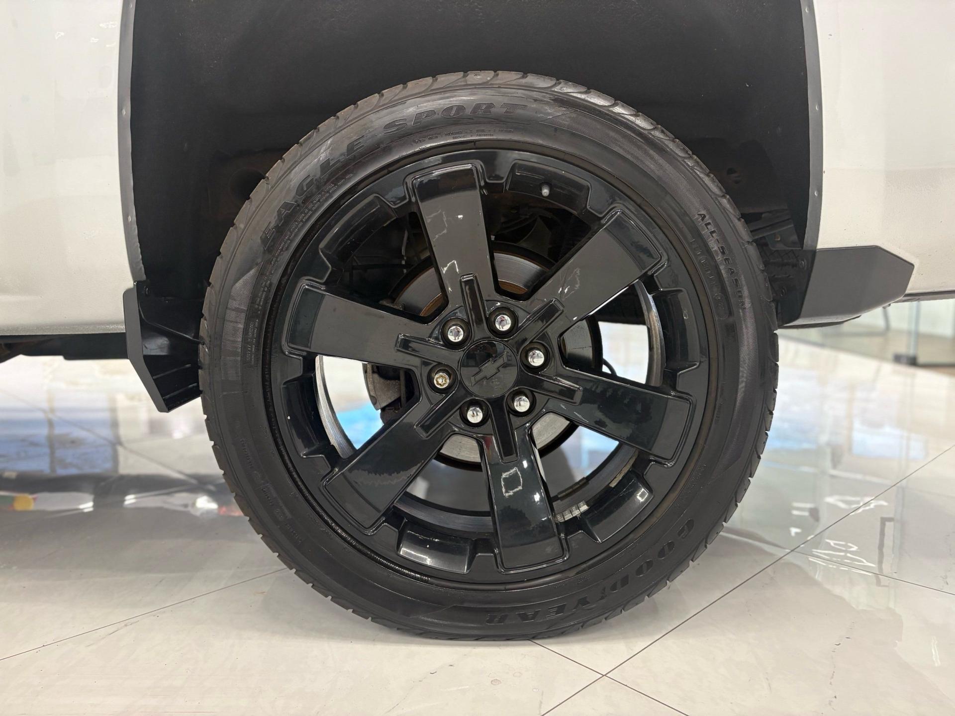 2017 Chevrolet Silverado 1500 LT - Photo 38
