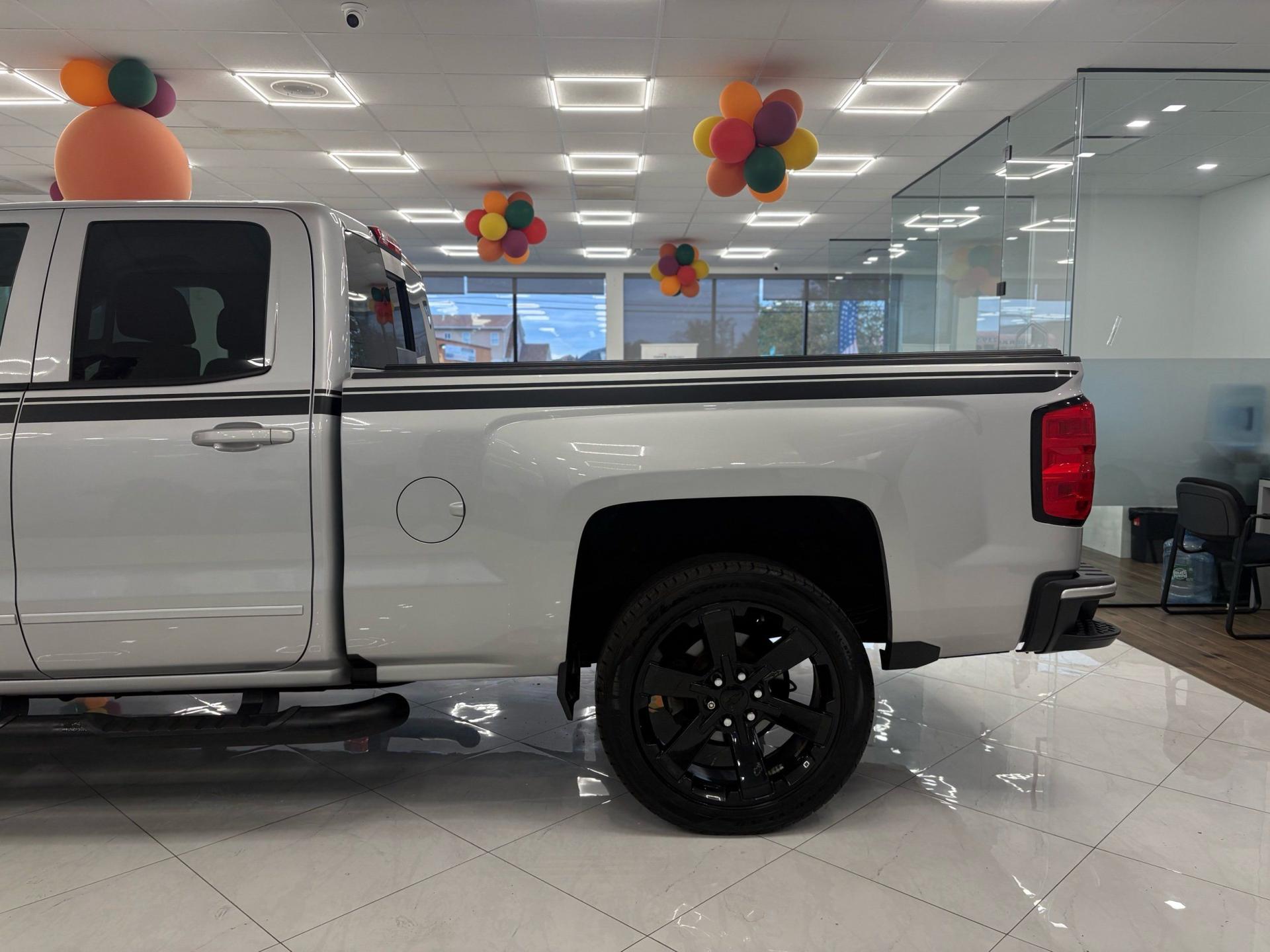2017 Chevrolet Silverado 1500 LT - Photo 7
