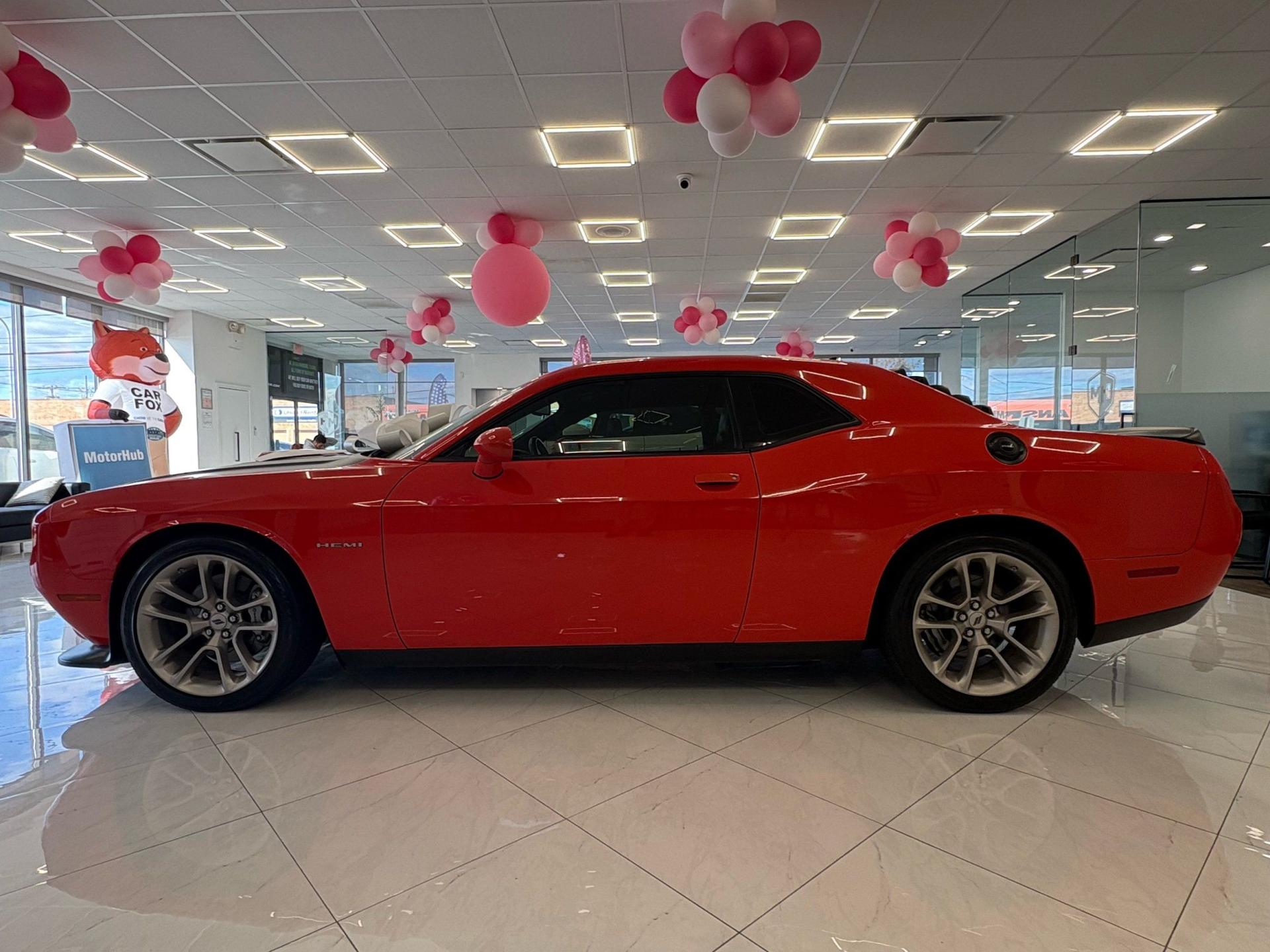 2020 Dodge Challenger R/T photo 4