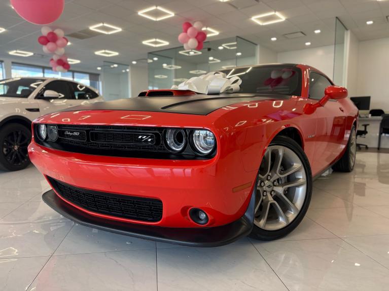 2020 Dodge Challenger R/T's photo