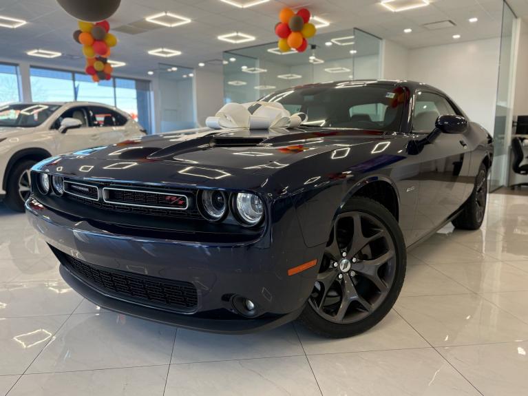 2017 Dodge Challenger R/T Plus's photo