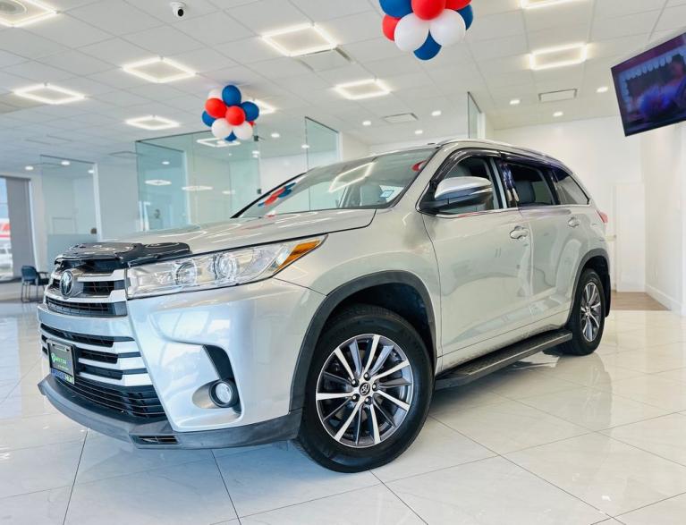Used 2018 Toyota Highlander XLE for sale $23,195 at MotorHub in Inwood NY