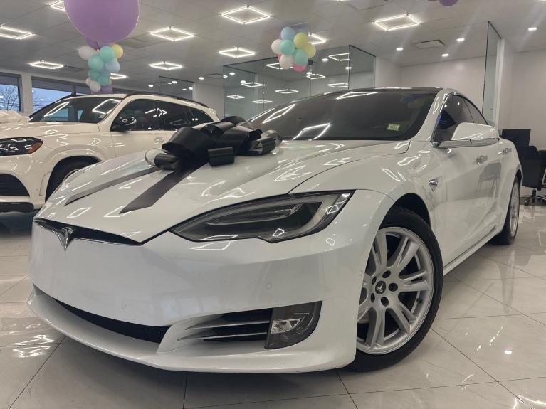 2020 Tesla Model S Long Range Plus's photo