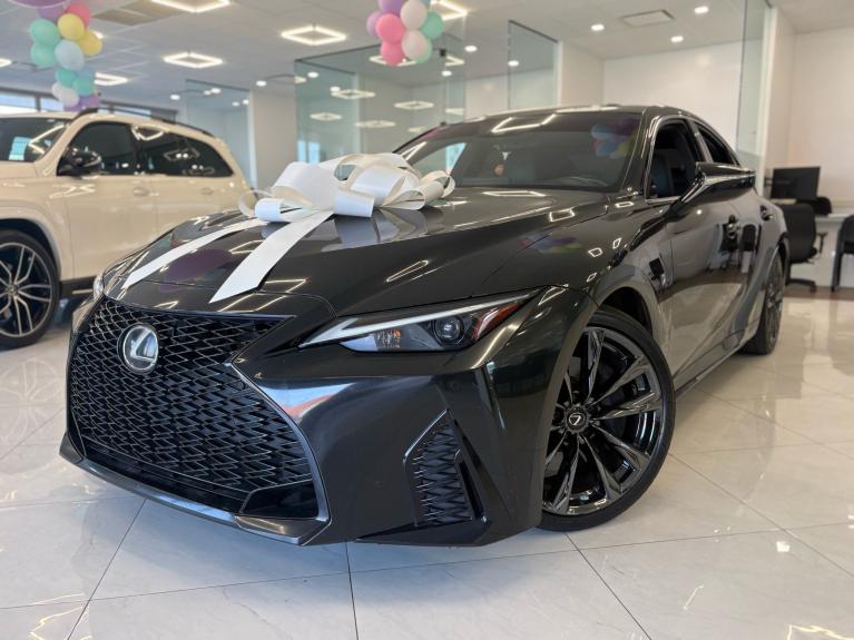 2021 Lexus IS