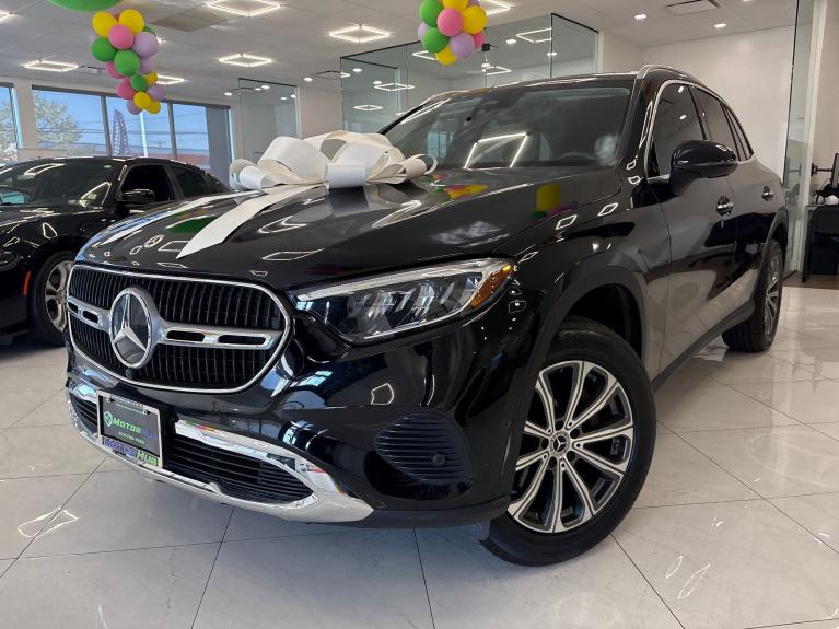 2024 Mercedes-Benz GLC GLC 300's photo