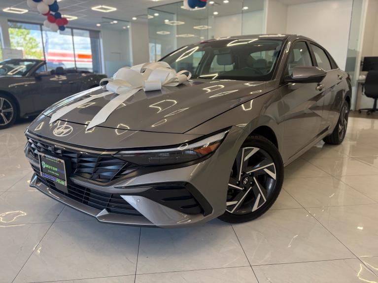 2024 Hyundai Elantra's photo
