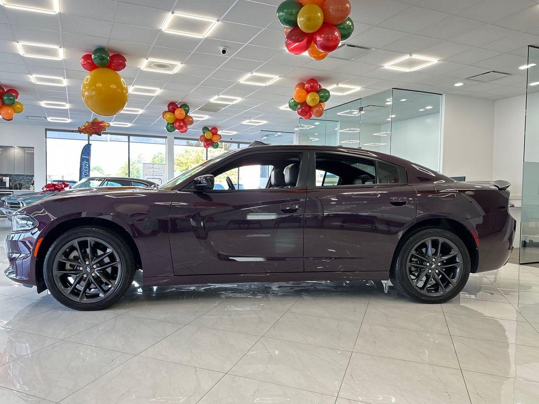 2021 Dodge Charger SXT photo 3